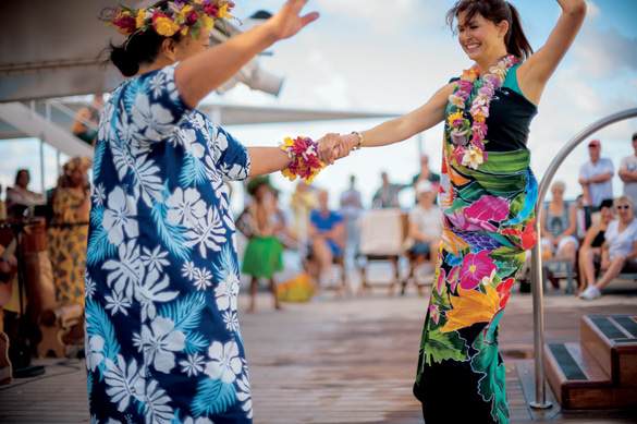 Paul Gauguin Cruises MS Paul Gauguin Onboard Dancing ©Paul Gauguin Cruises.jpg